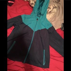 Women’s windbreaker